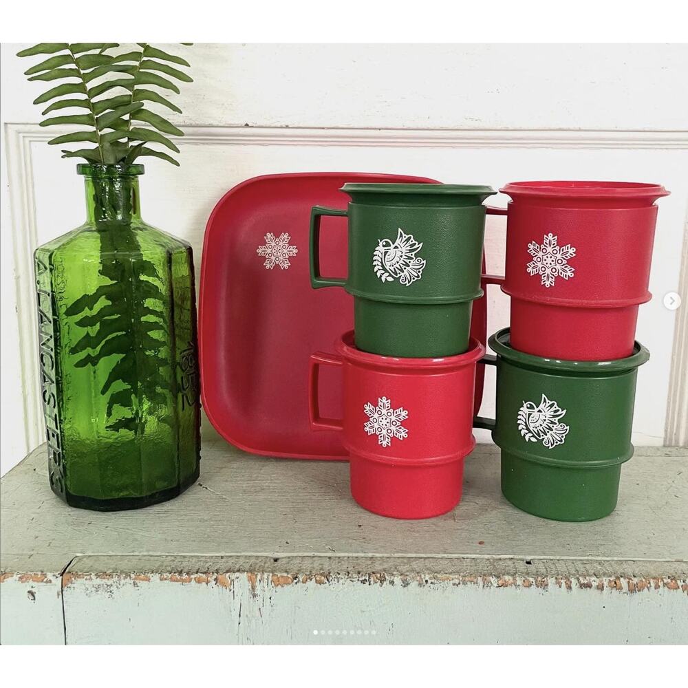 Vintage Tupperware Red Green Snowflake Bird Mugs Coaste Lid Tray Set x9 Pieces